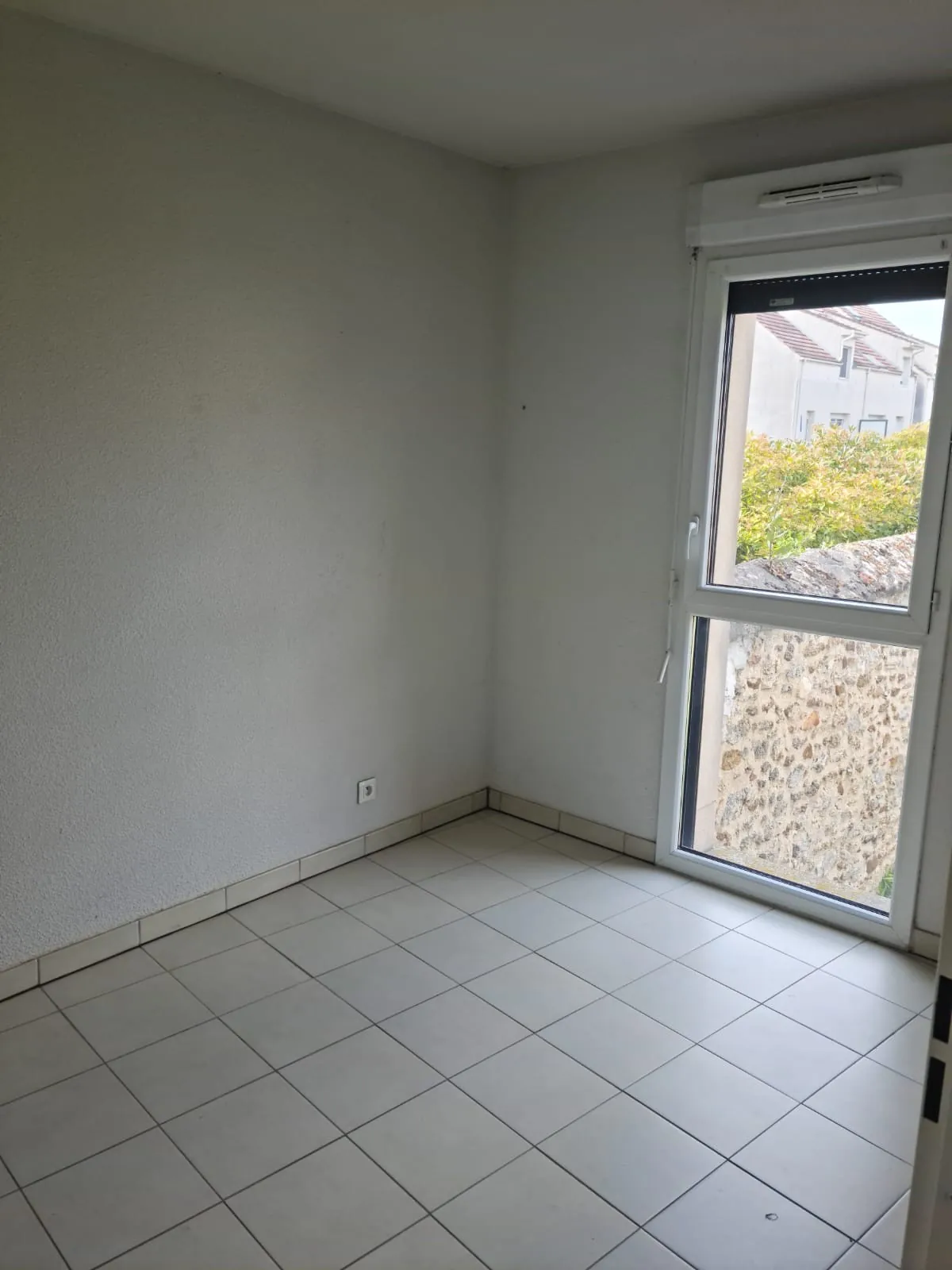 Appartement 3 pièces à Ris-Orangis — Investissement locatif rentable de 60 m² 