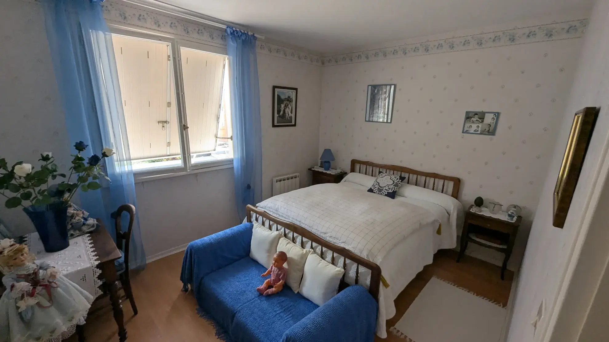 Maison de plain-pied à vendre à Sansais avec dépendances et terrain clos 