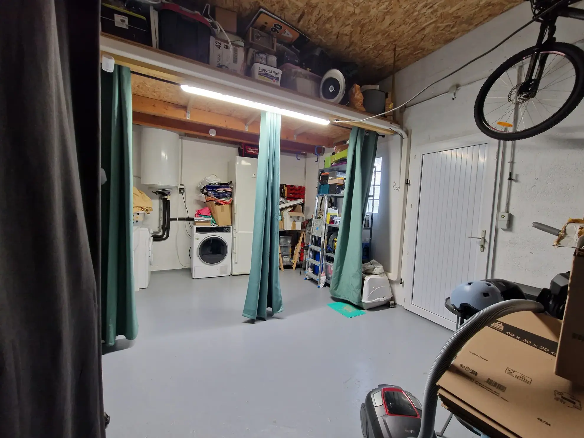 Maison moderne avec piscine, 3 chambres, au cœur d’Aigrefeuille-d’Aunis 