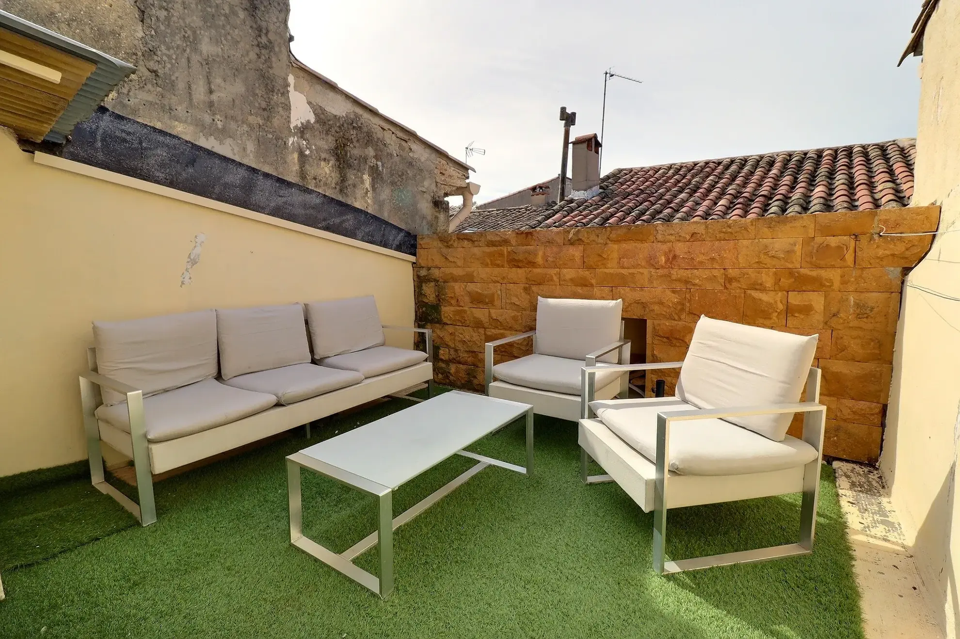 Maison de village rénovée de 112 m² avec terrasse à Marsillargues