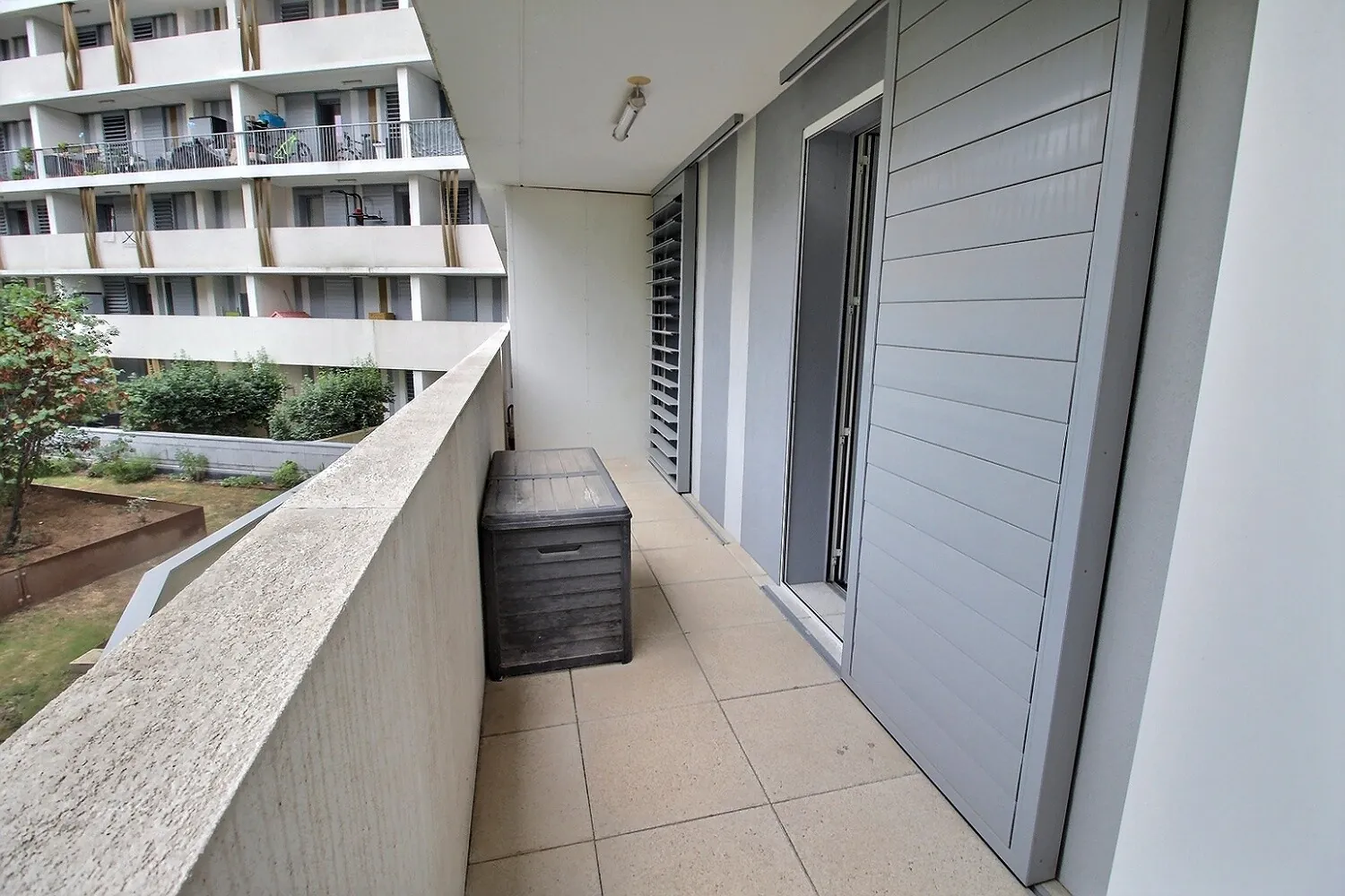 Appartement 3 pièces à vendre à Port Marianne, Montpellier avec terrasse et parking 