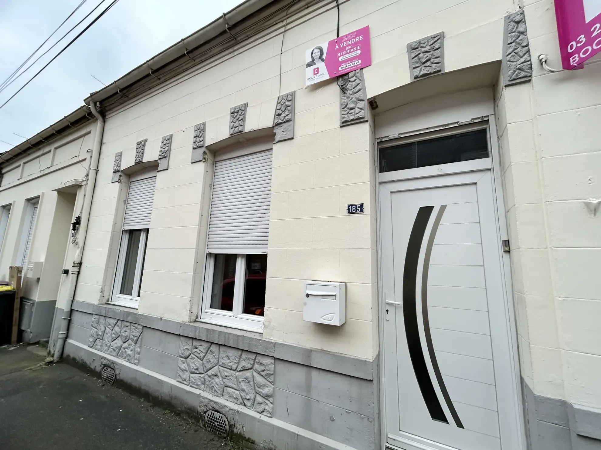 Maison de ville à vendre à Hénin Beaumont avec jardin, garage et 3 chambres