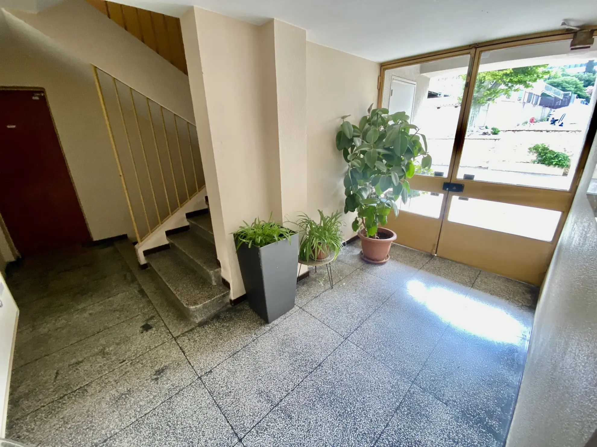 Appartement T3/4 lumineux avec balcon à Marseille 13004 