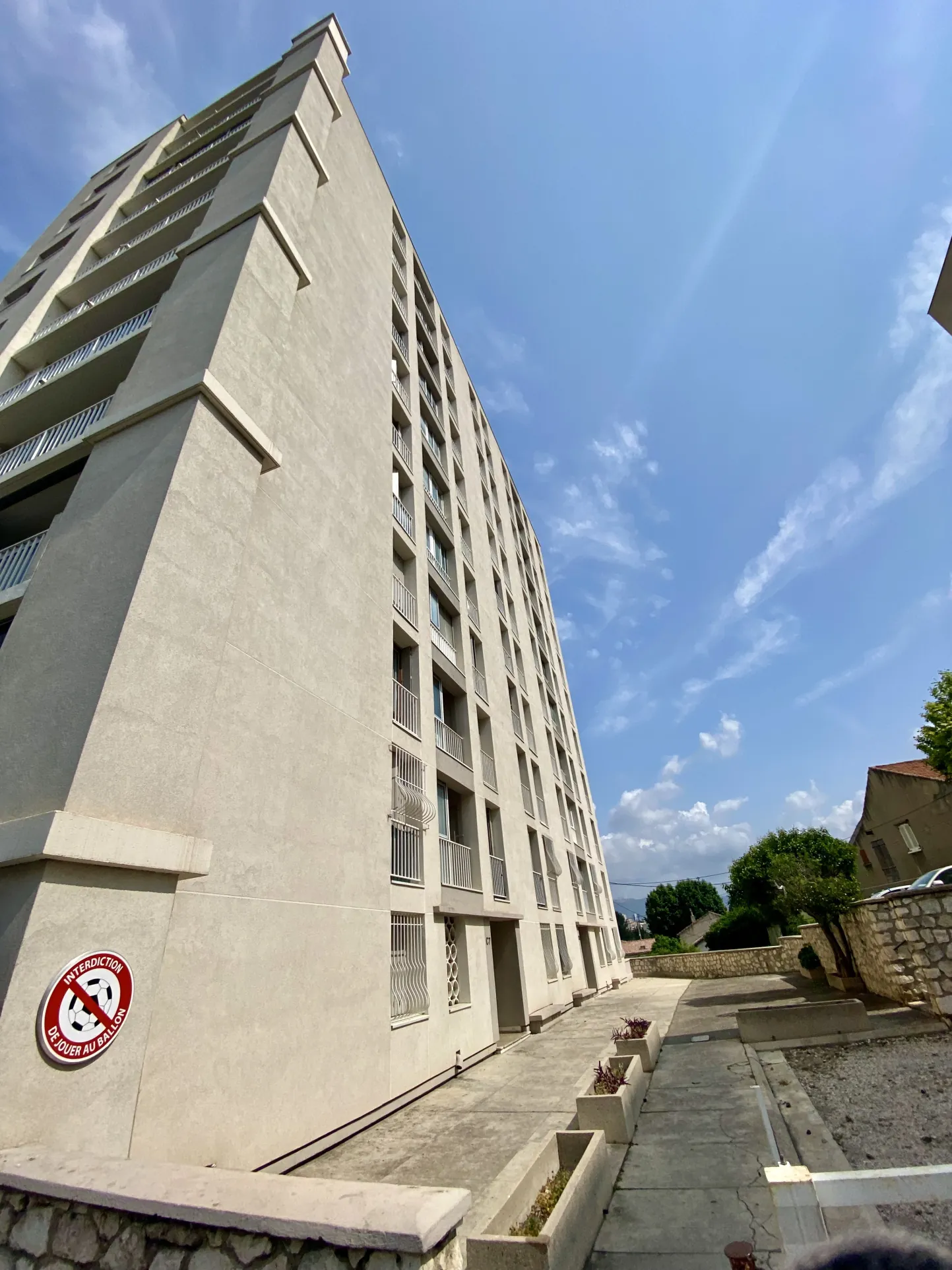 Appartement T3/4 lumineux avec balcon à Marseille 13004 