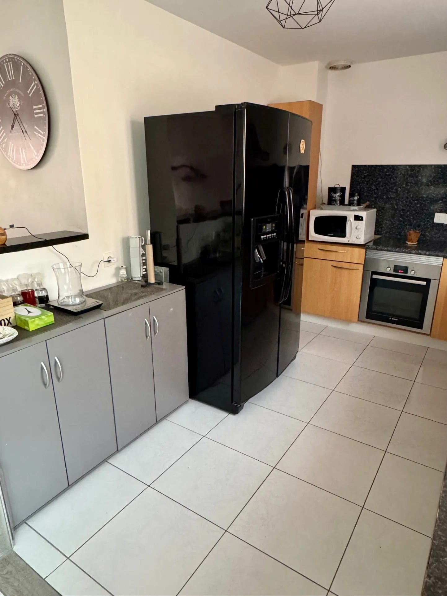 Maison à vendre à Villabé (91) – Pavillon de charme avec jardin et panneaux solaires 