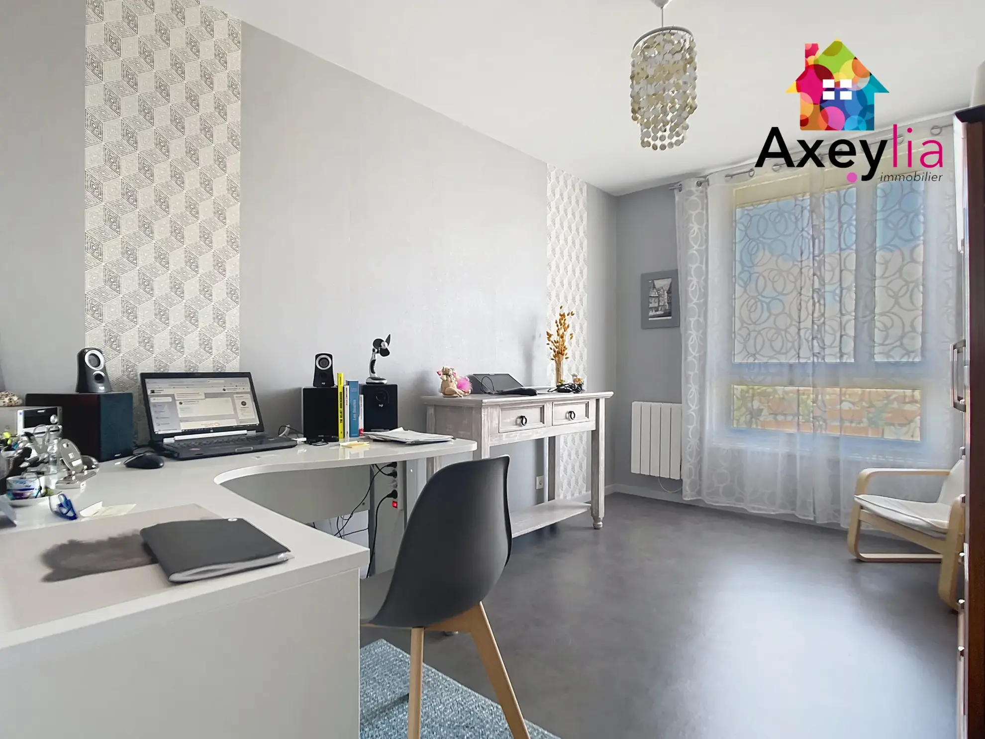 Appartement T6 avec vue panoramique à Roanne - Garage et stationnement privé 