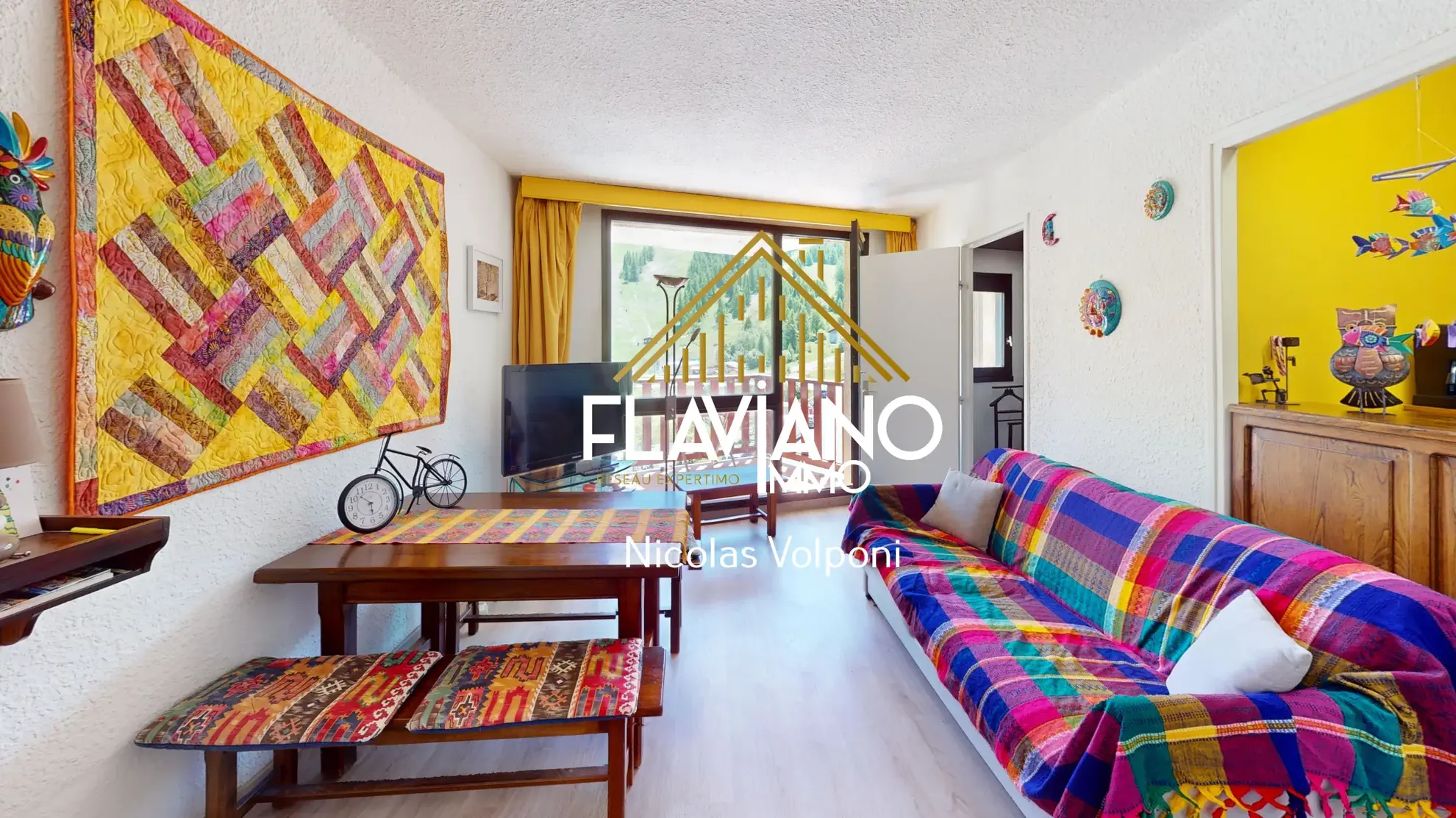 Appartement T2 à vendre au Sauze avec vue montagne et parking privé 