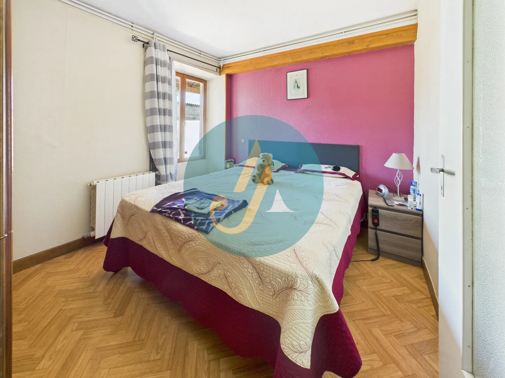 Charmante maison de 138m² avec 4 chambres et dépendances à Suilly-la-Tour 