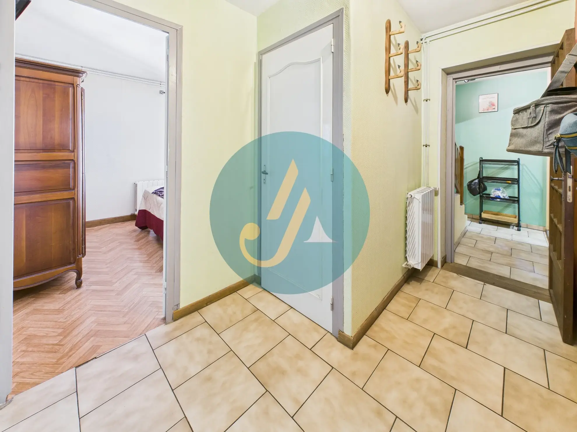 Charmante maison de 138m² avec 4 chambres et dépendances à Suilly-la-Tour 