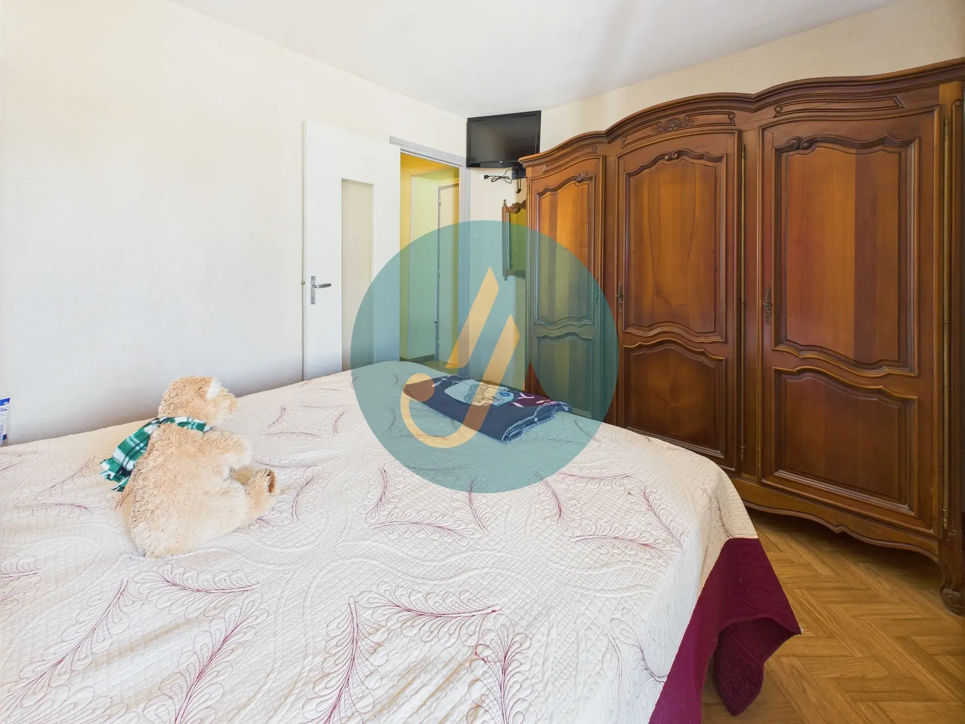 Charmante maison de 138m² avec 4 chambres et dépendances à Suilly-la-Tour 