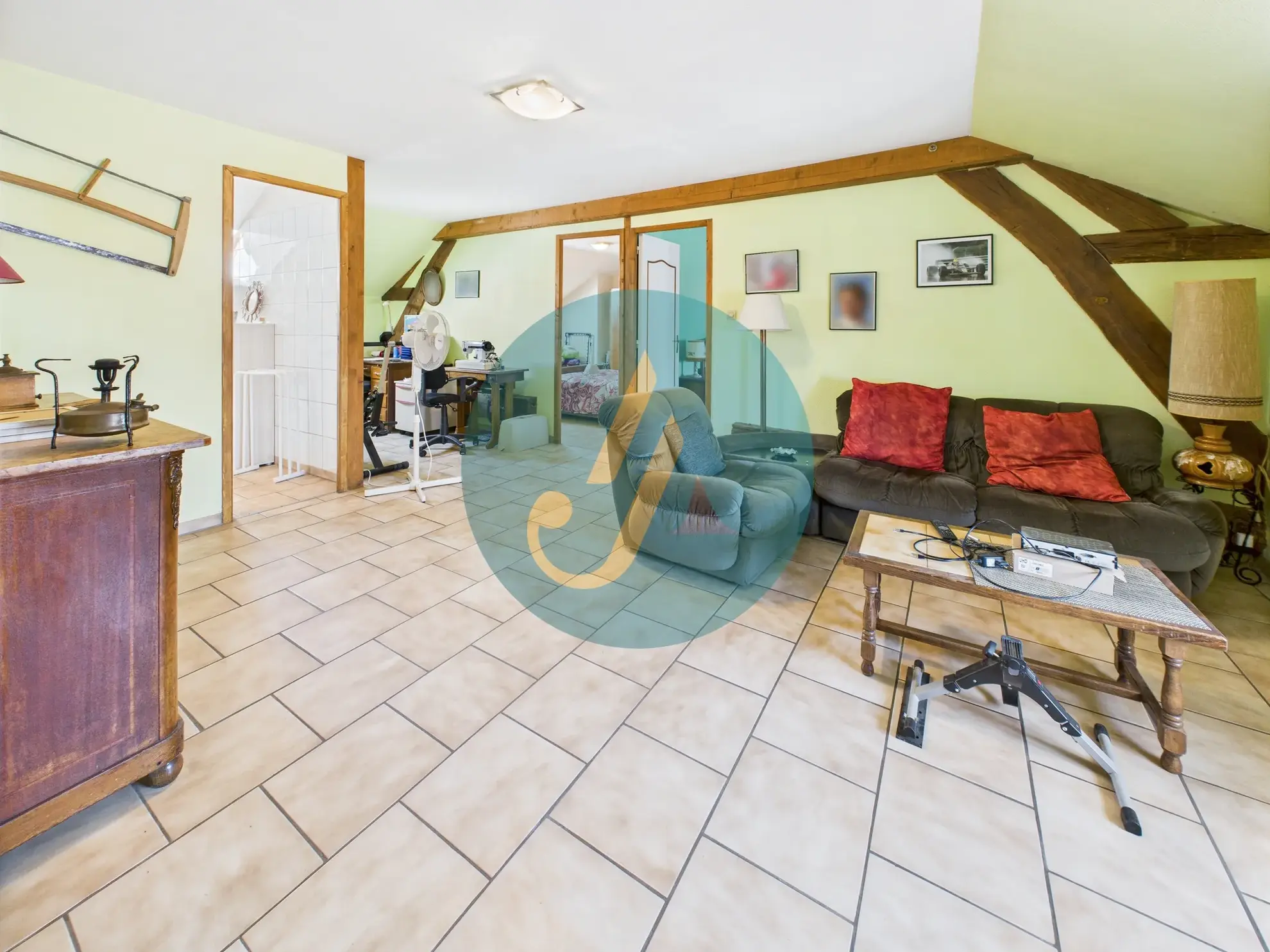 Charmante maison de 138m² avec 4 chambres et dépendances à Suilly-la-Tour 