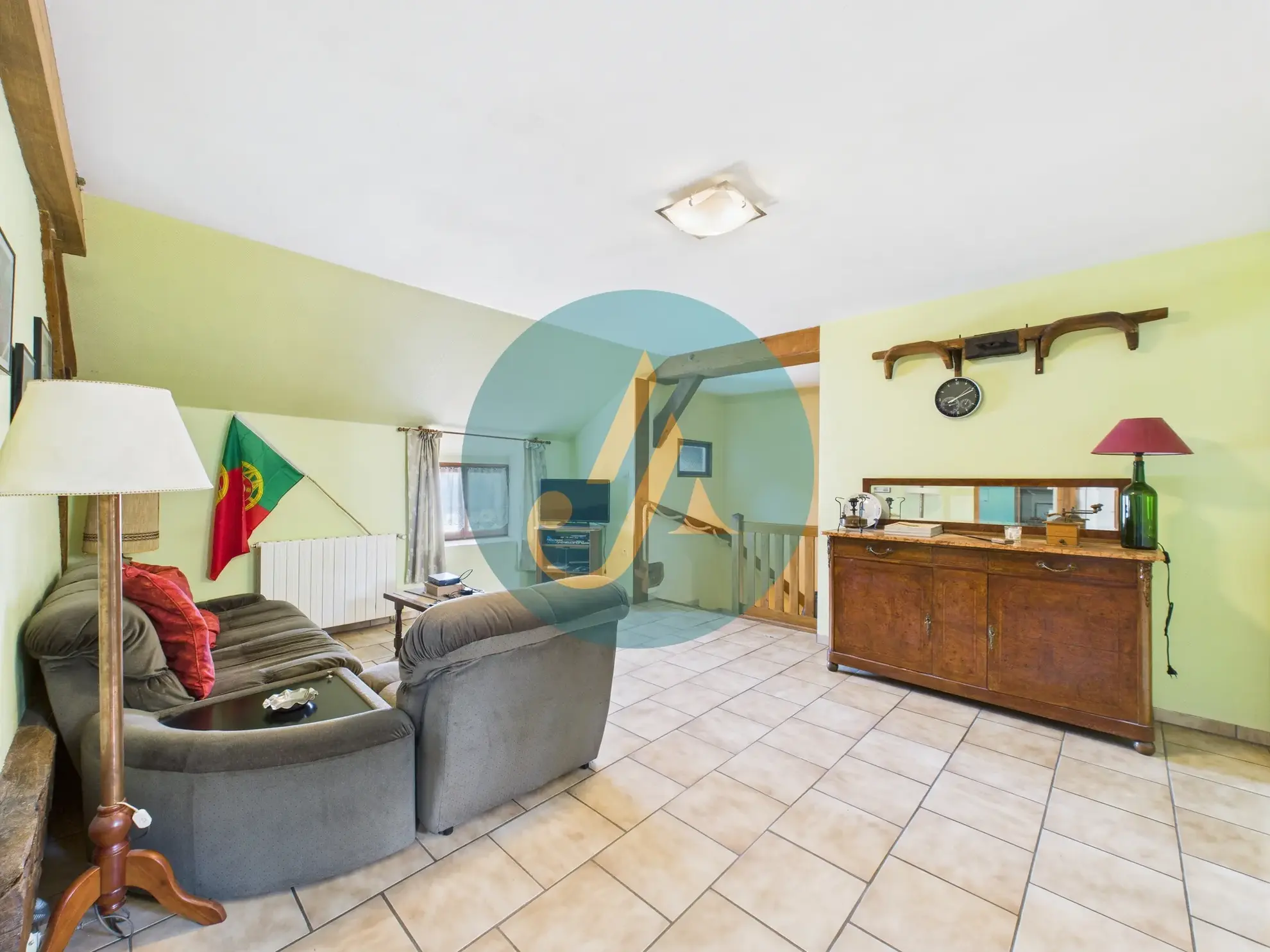 Charmante maison de 138m² avec 4 chambres et dépendances à Suilly-la-Tour 