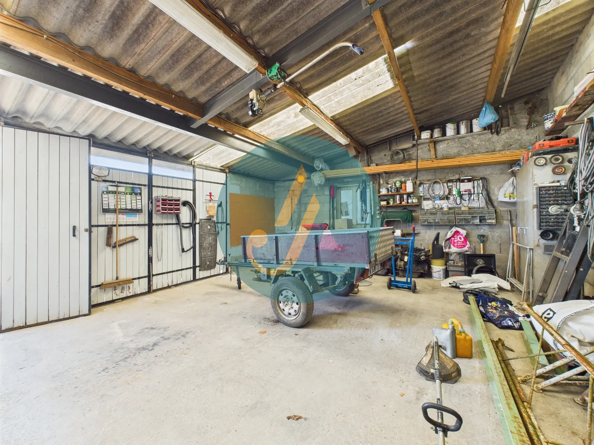 Charmante maison de 138m² avec 4 chambres et dépendances à Suilly-la-Tour 