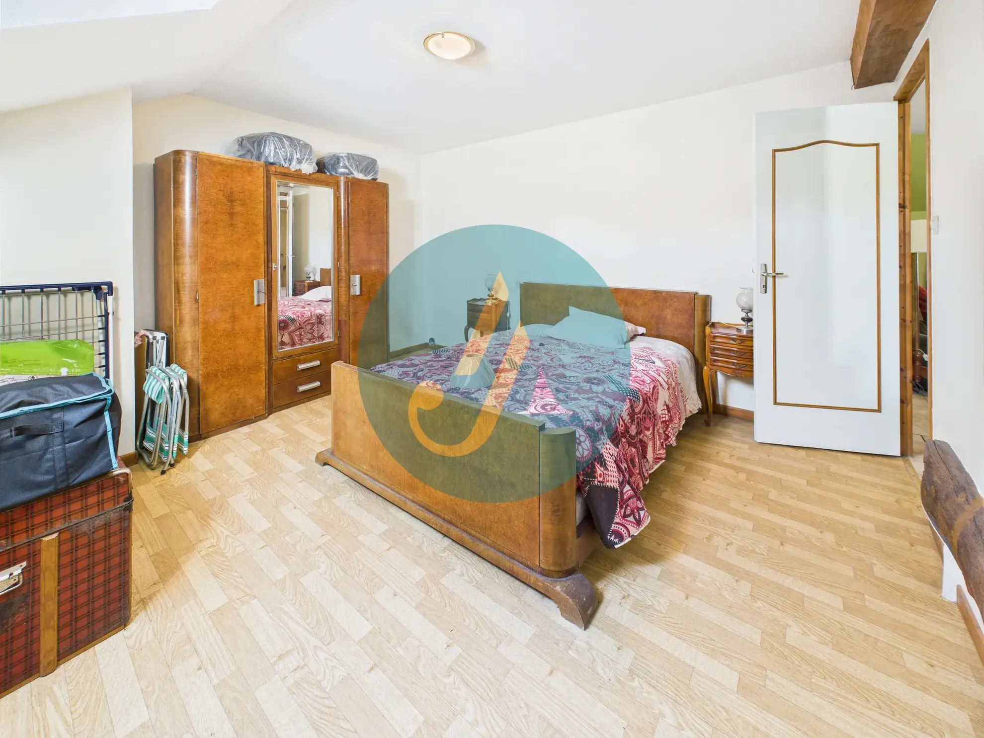 Charmante maison de 138m² avec 4 chambres et dépendances à Suilly-la-Tour 