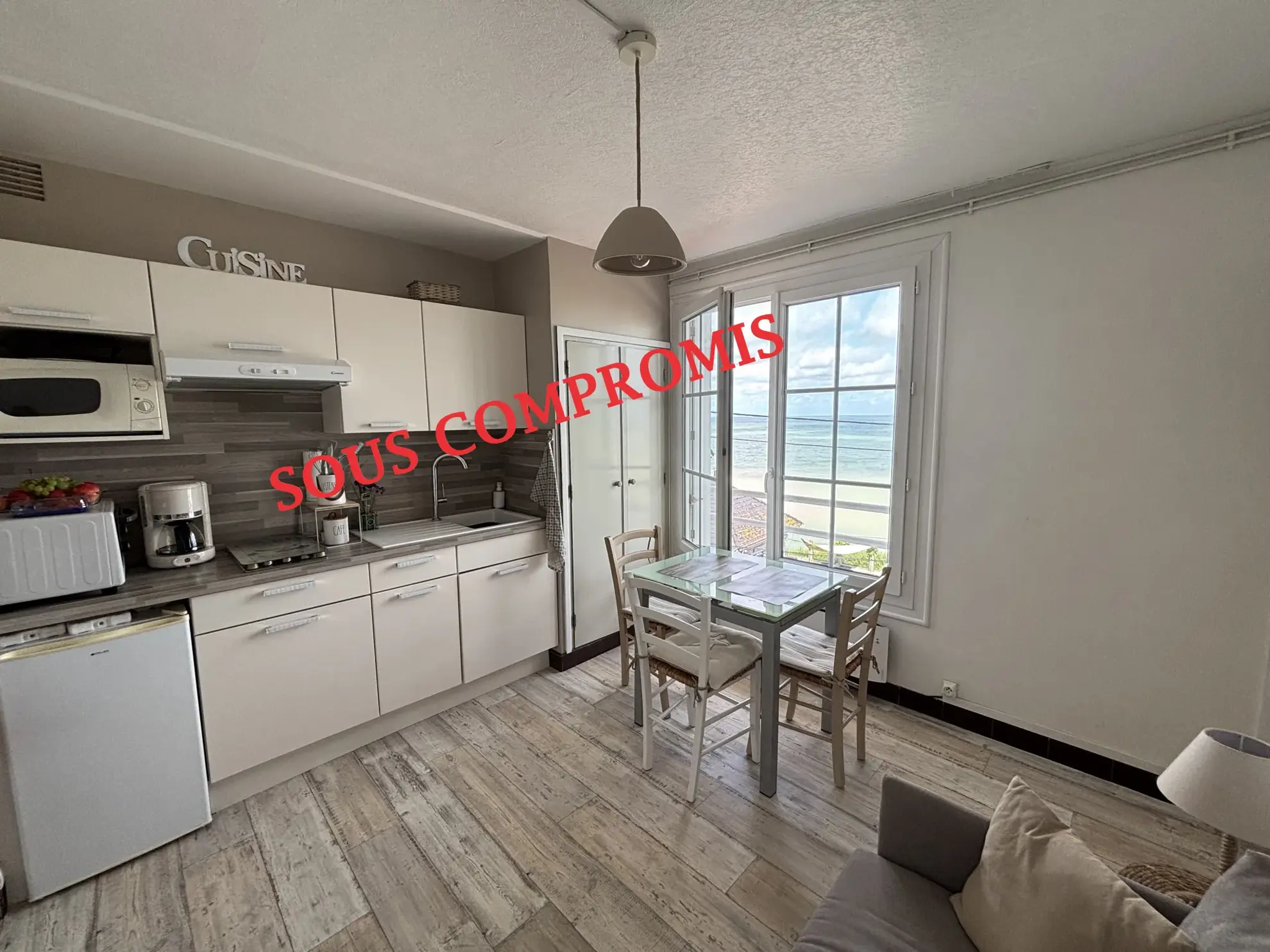 Appartement avec vue exceptionnelle sur la mer à Ault