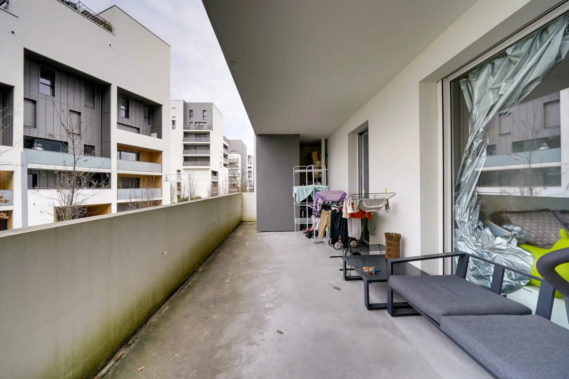 Appartement 2 pièces de 45 m² avec terrasse et parking à Bordeaux-Lac 