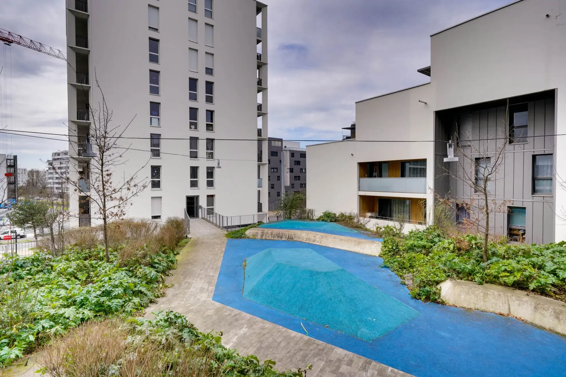 Appartement 2 pièces de 45 m² avec terrasse et parking à Bordeaux-Lac 