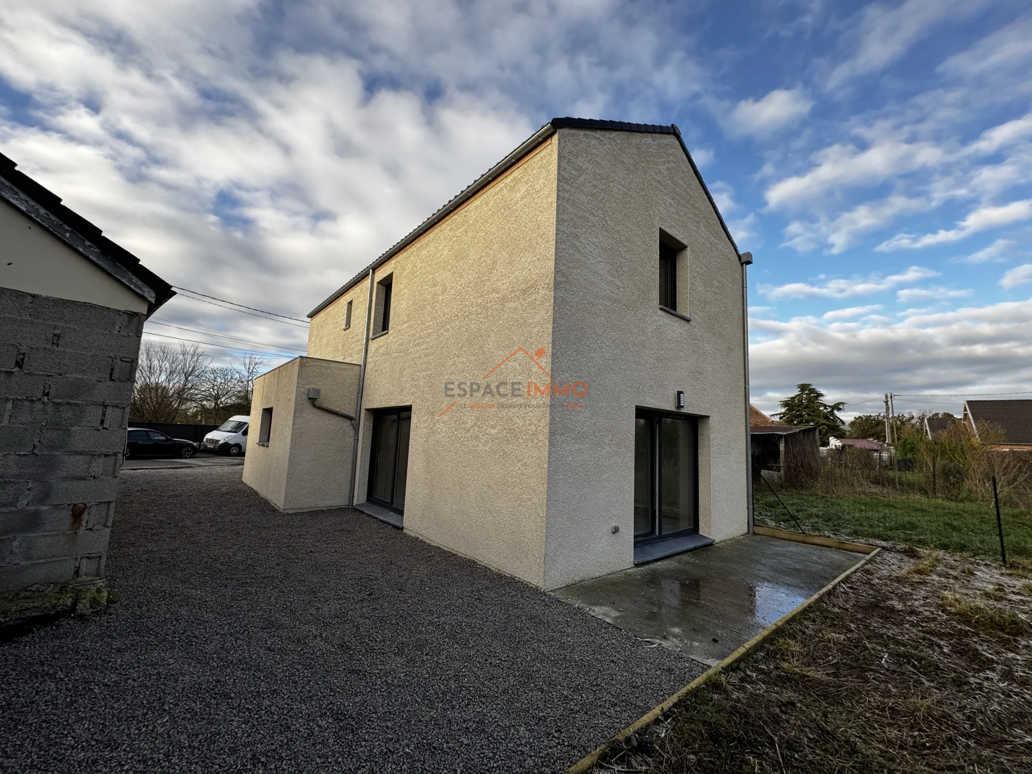 Pavillon individuel récent à Wallers - Maison moderne avec jardin et terrasse 