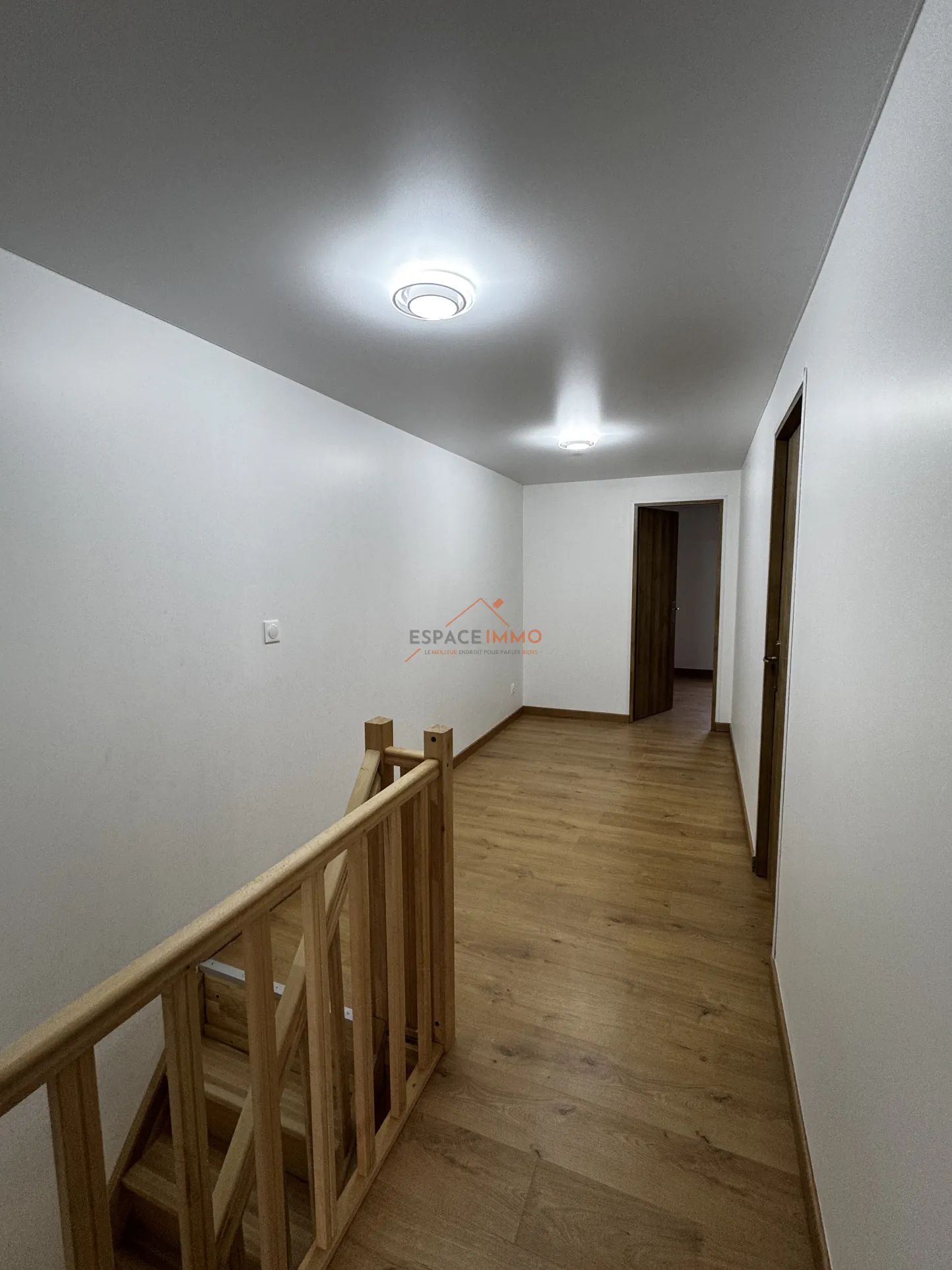 Pavillon individuel récent à Wallers - Maison moderne avec jardin et terrasse 