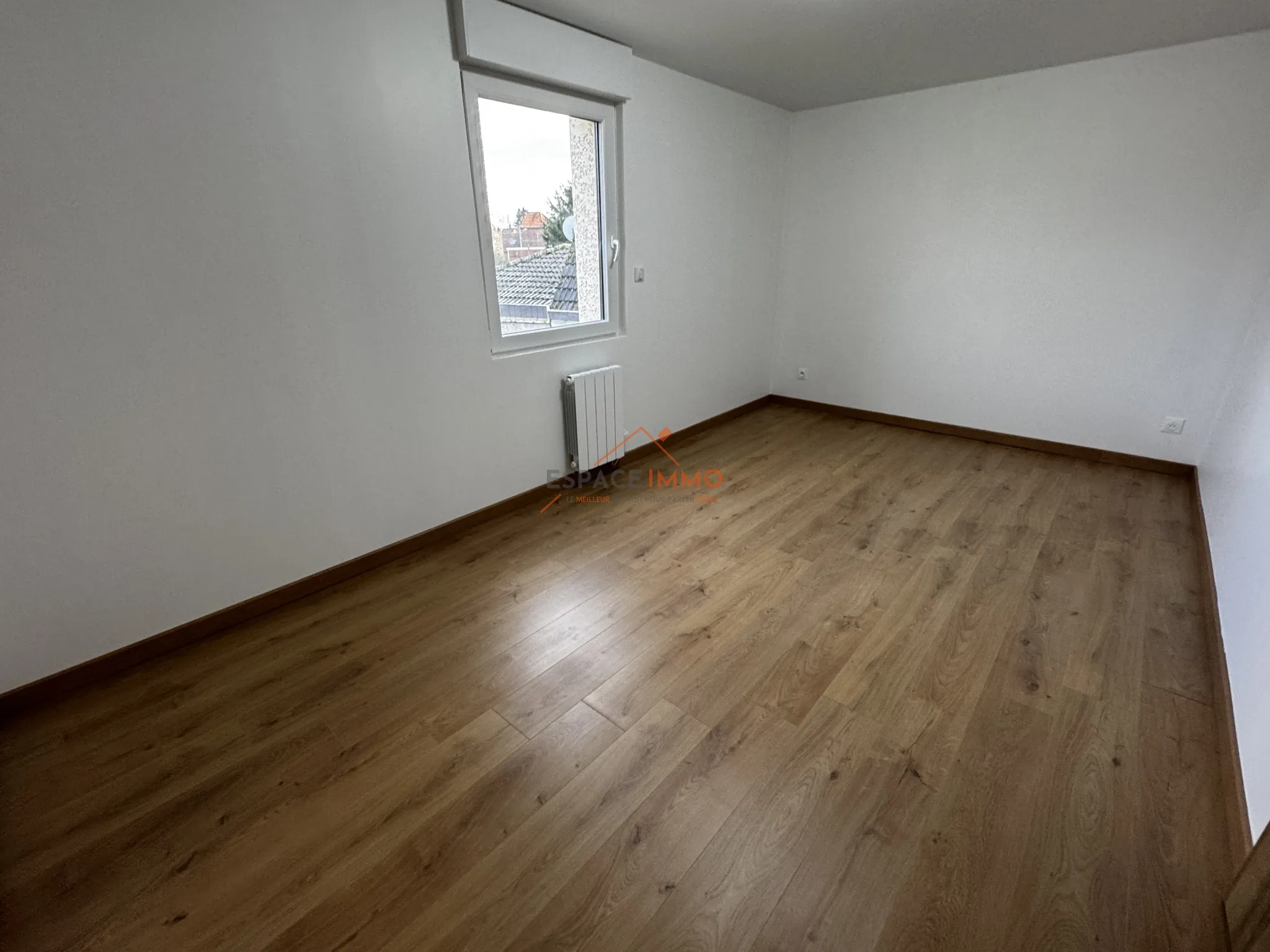 Pavillon individuel récent à Wallers - Maison moderne avec jardin et terrasse 