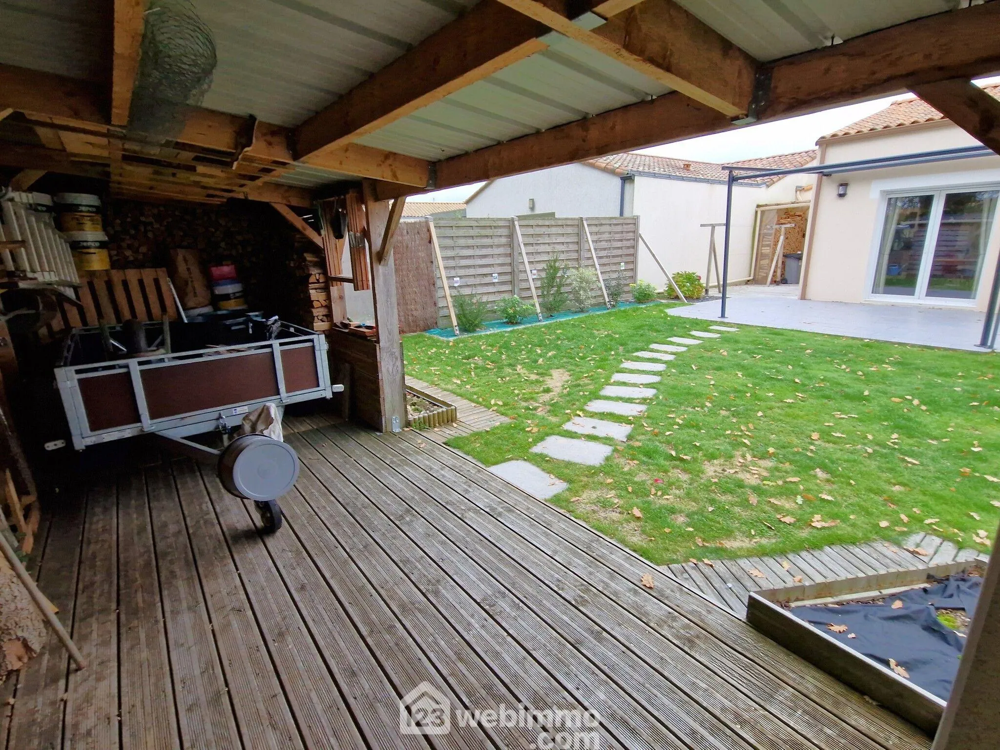 Charmante maison de plain-pied avec dépendances à La Roche-sur-Yon 