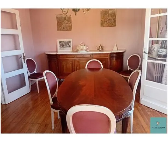 Maison familiale à Mont-de-Marsan avec 5 chambres et jardin de 800 m² 