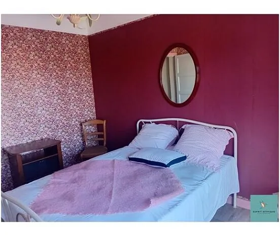 Maison familiale à Mont-de-Marsan avec 5 chambres et jardin de 800 m² 