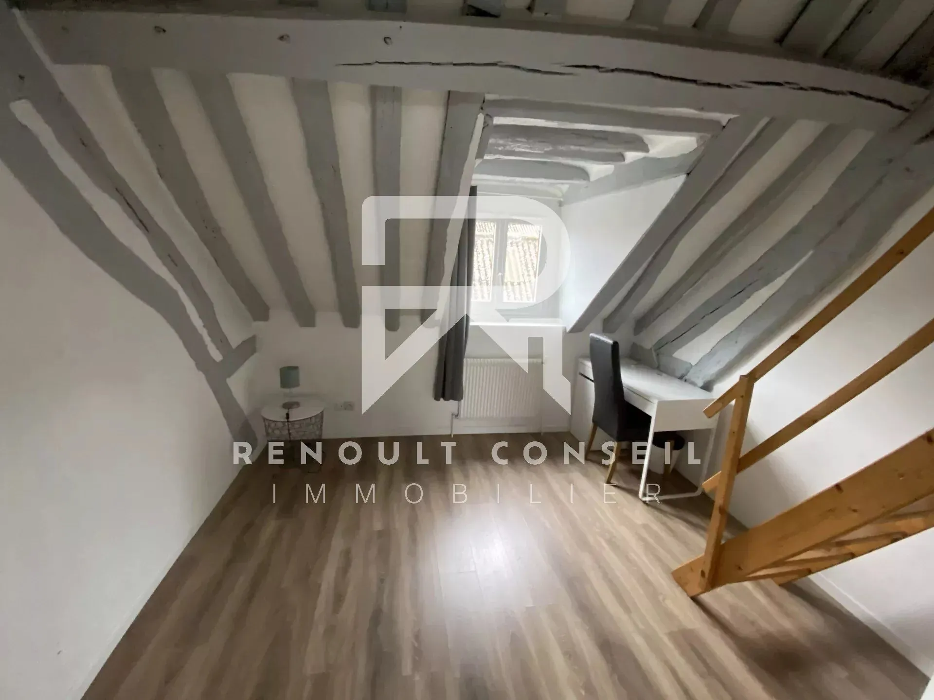 Bel appartement T6 meublé à Rouen Saint Julien avec forte rentabilité 