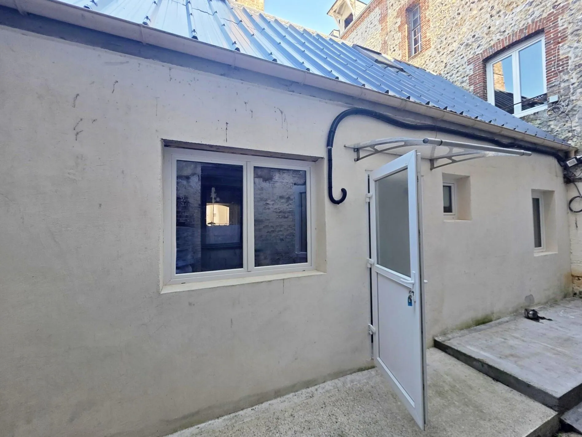 Maison à Fécamp en Centre-ville avec 2 chambres dont une de plain-pied 