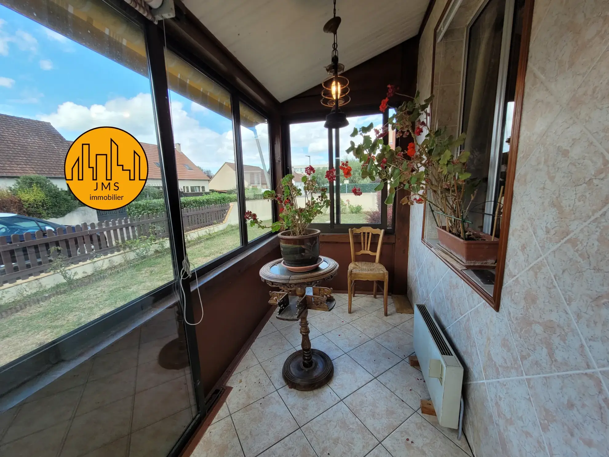 Maison à Yzeure avec jardin, garage et véranda climatisée - Opportunité à saisir 