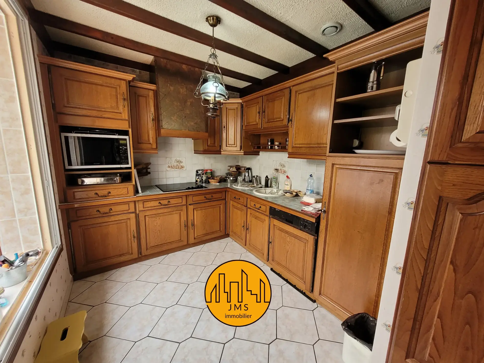 Maison à Yzeure avec jardin, garage et véranda climatisée - Opportunité à saisir 