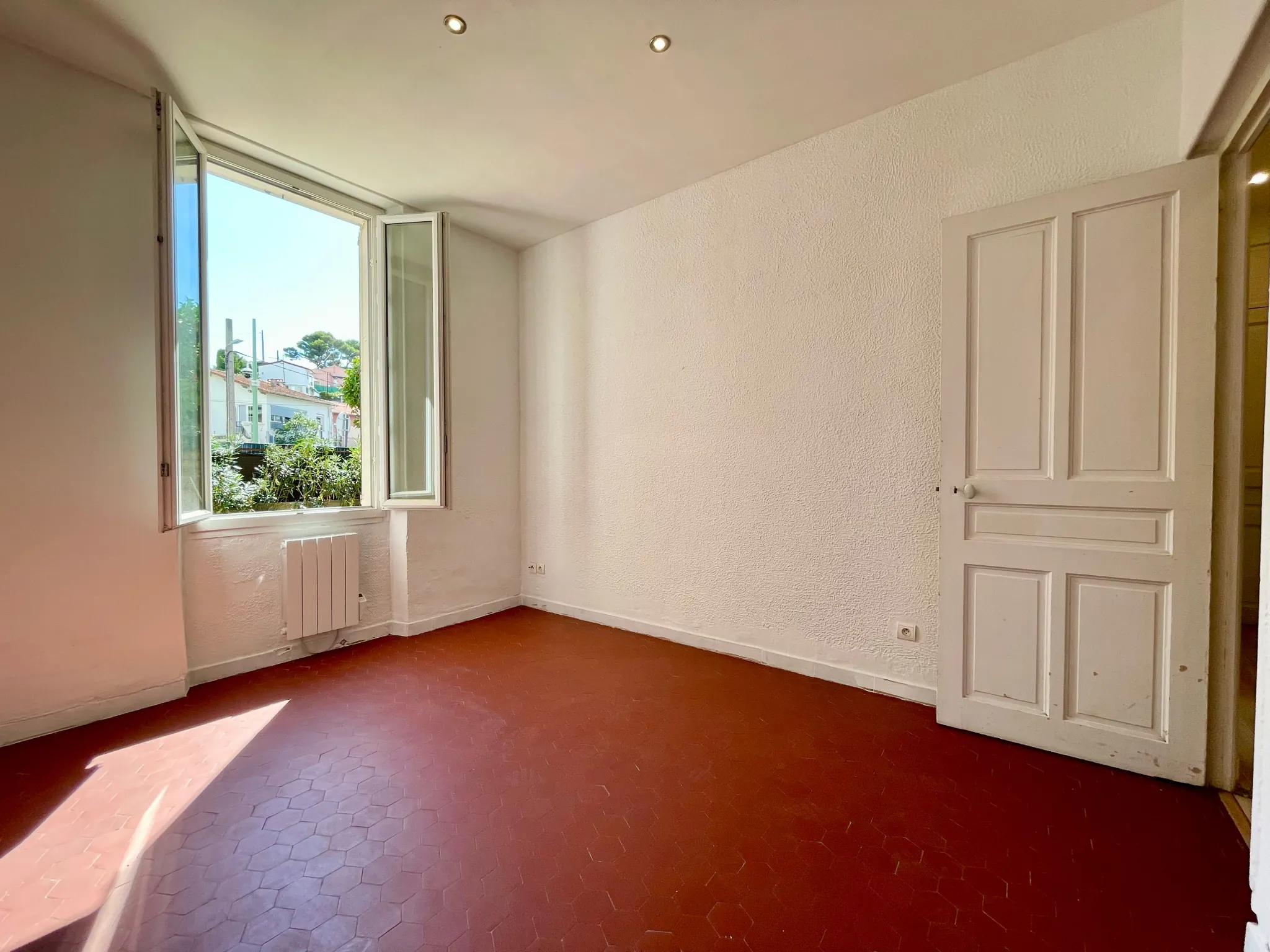 Appartement 2/3 pièces avec jardin privé au Cannet - Pas de charges 