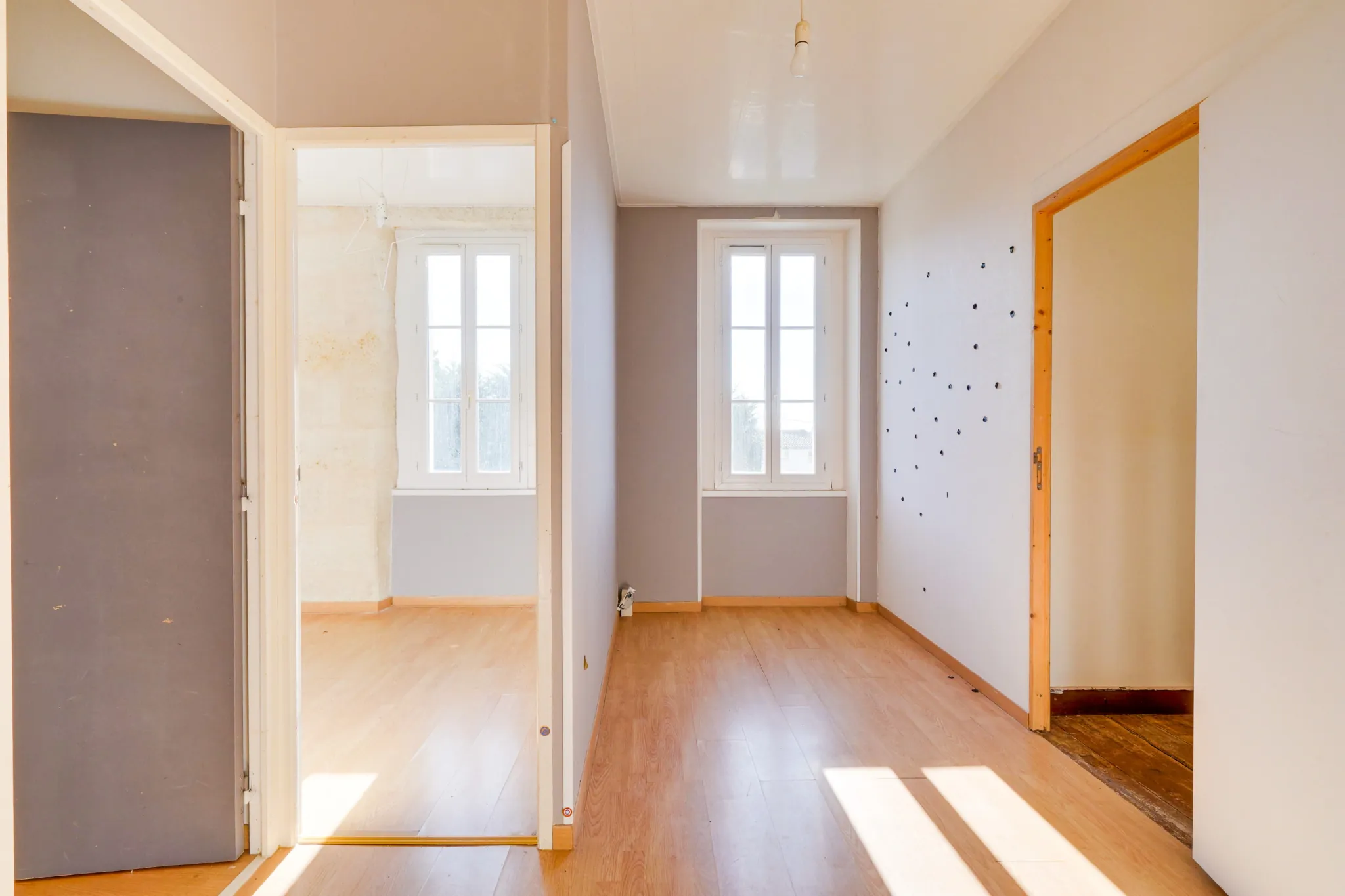 Charmante maison en pierre à Salignac – 108m², 3 chambres, garage, secteur recherché 