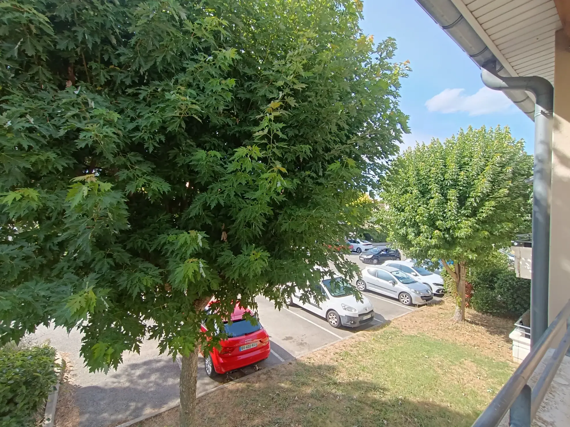 Appartement T2 de 47 m2 avec terrasse dans résidence sécurisée à Carcassonne 