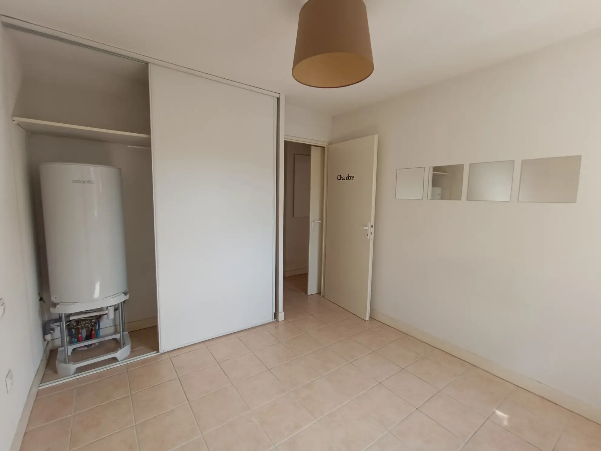 Appartement T2 de 47 m2 avec terrasse dans résidence sécurisée à Carcassonne 