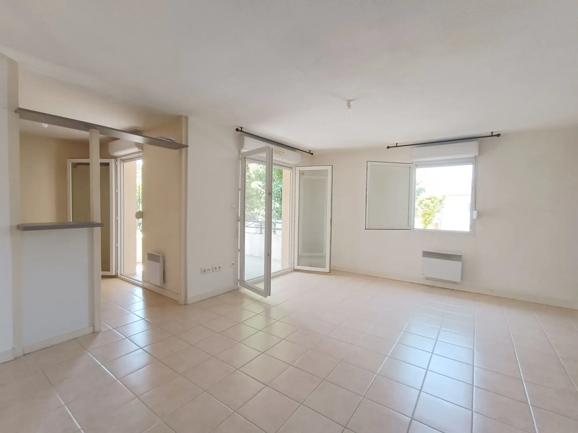 Appartement T2 de 47 m2 avec terrasse dans résidence sécurisée à Carcassonne 