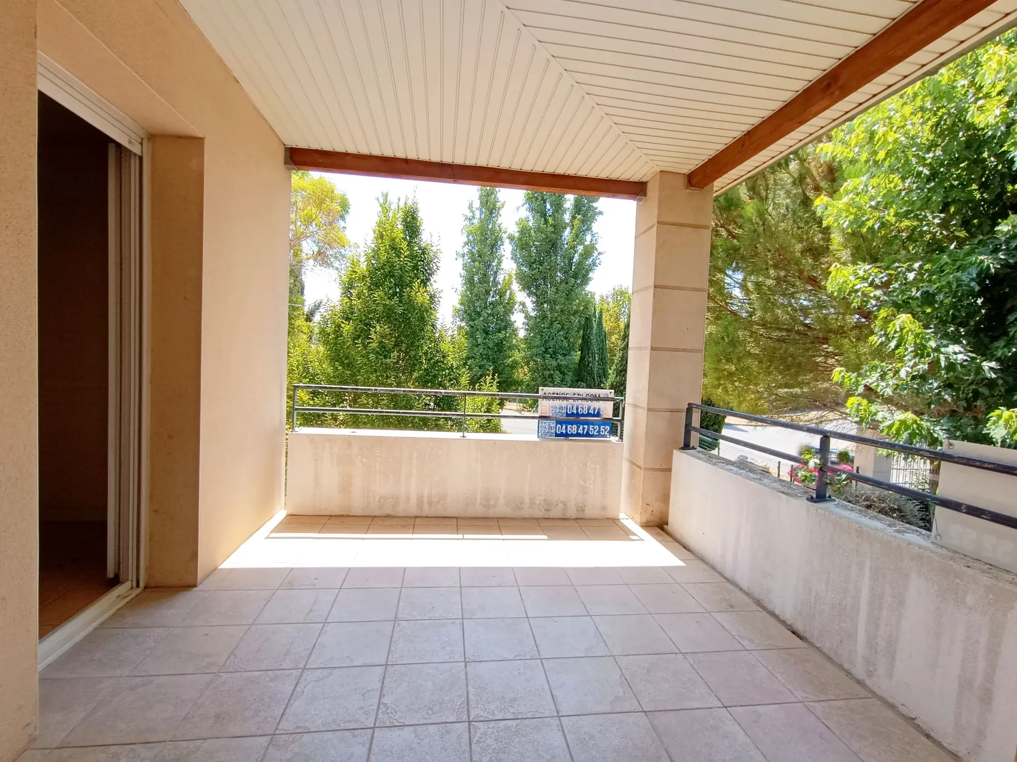 Appartement T2 de 47 m2 avec terrasse dans résidence sécurisée à Carcassonne 