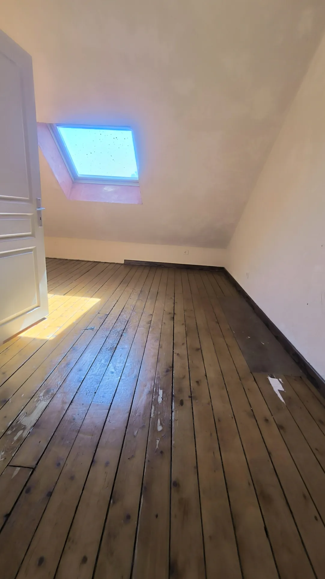 Belle maison à Château-Thierry avec 5 chambres et jardin plat 