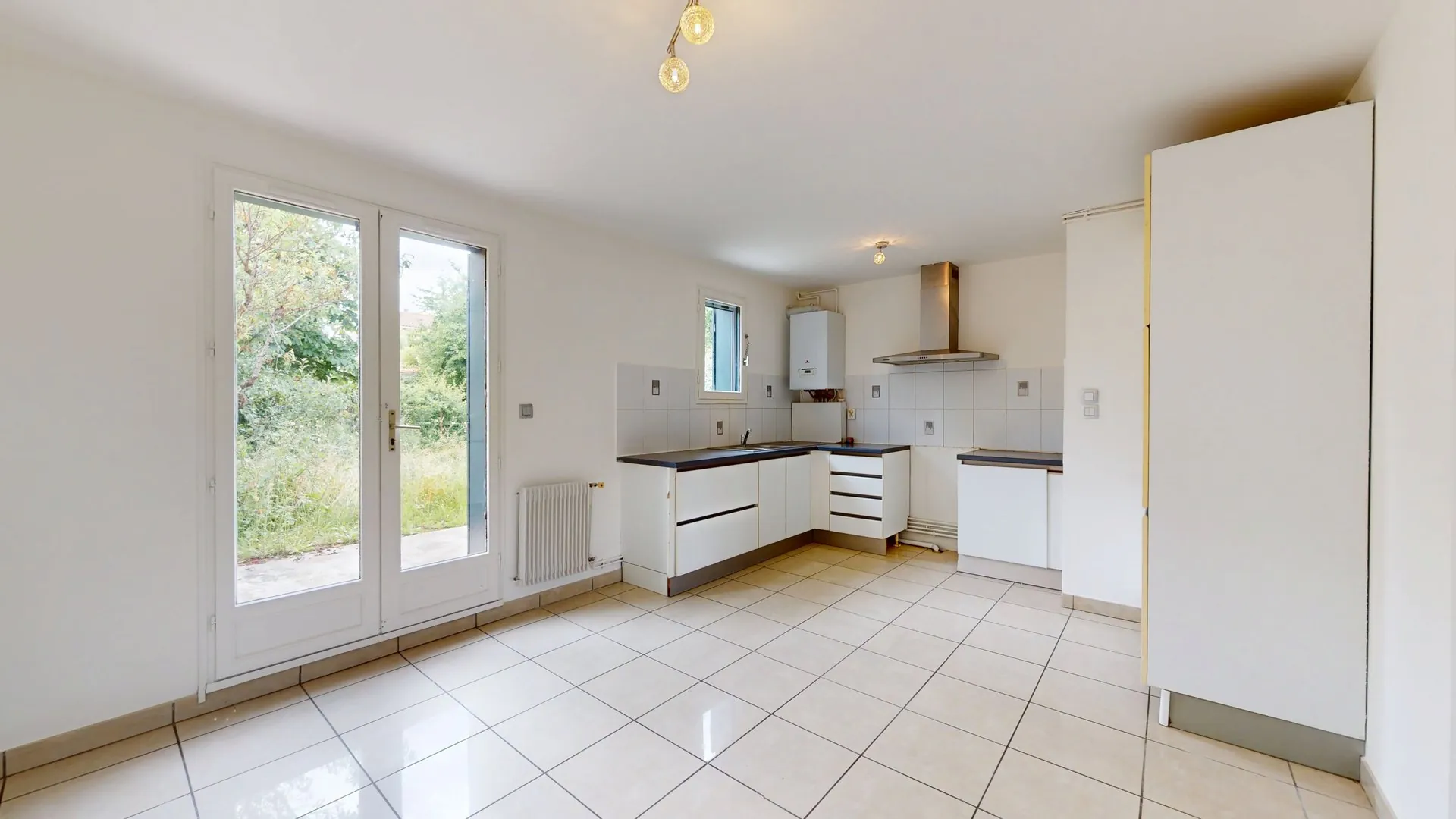 Maison T4 à vendre à Tournefeuille avec garage et jardin, emplacement privilégié 