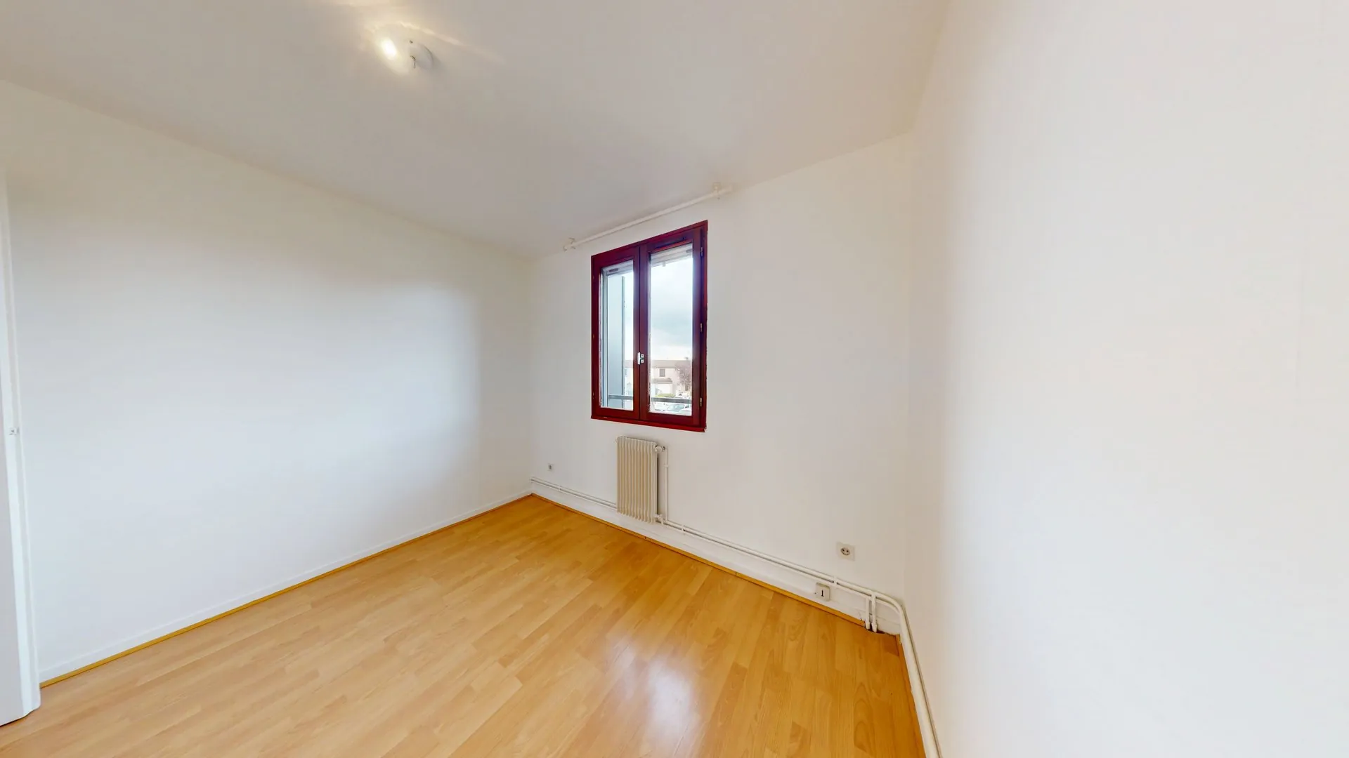 Maison T4 à vendre à Tournefeuille avec garage et jardin, emplacement privilégié 