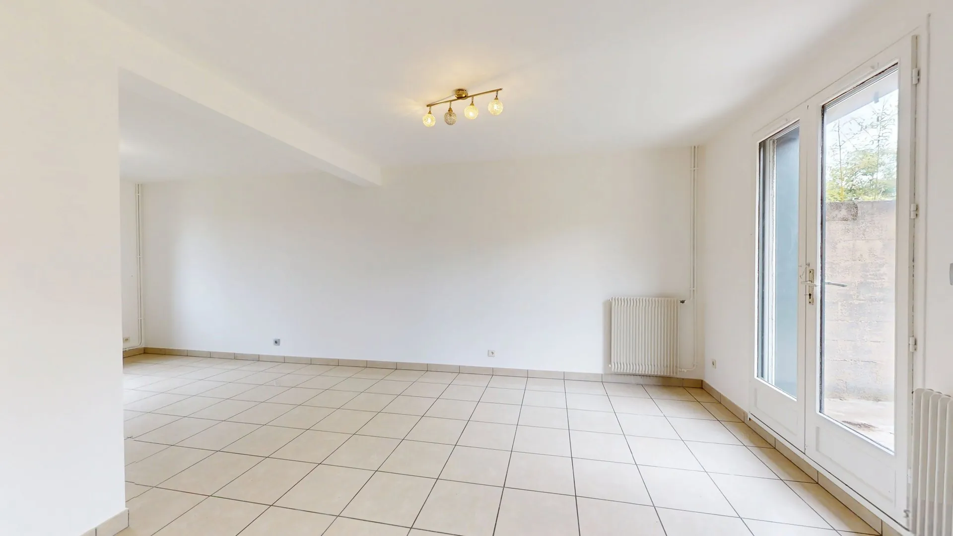 Maison T4 à vendre à Tournefeuille avec garage et jardin, emplacement privilégié 