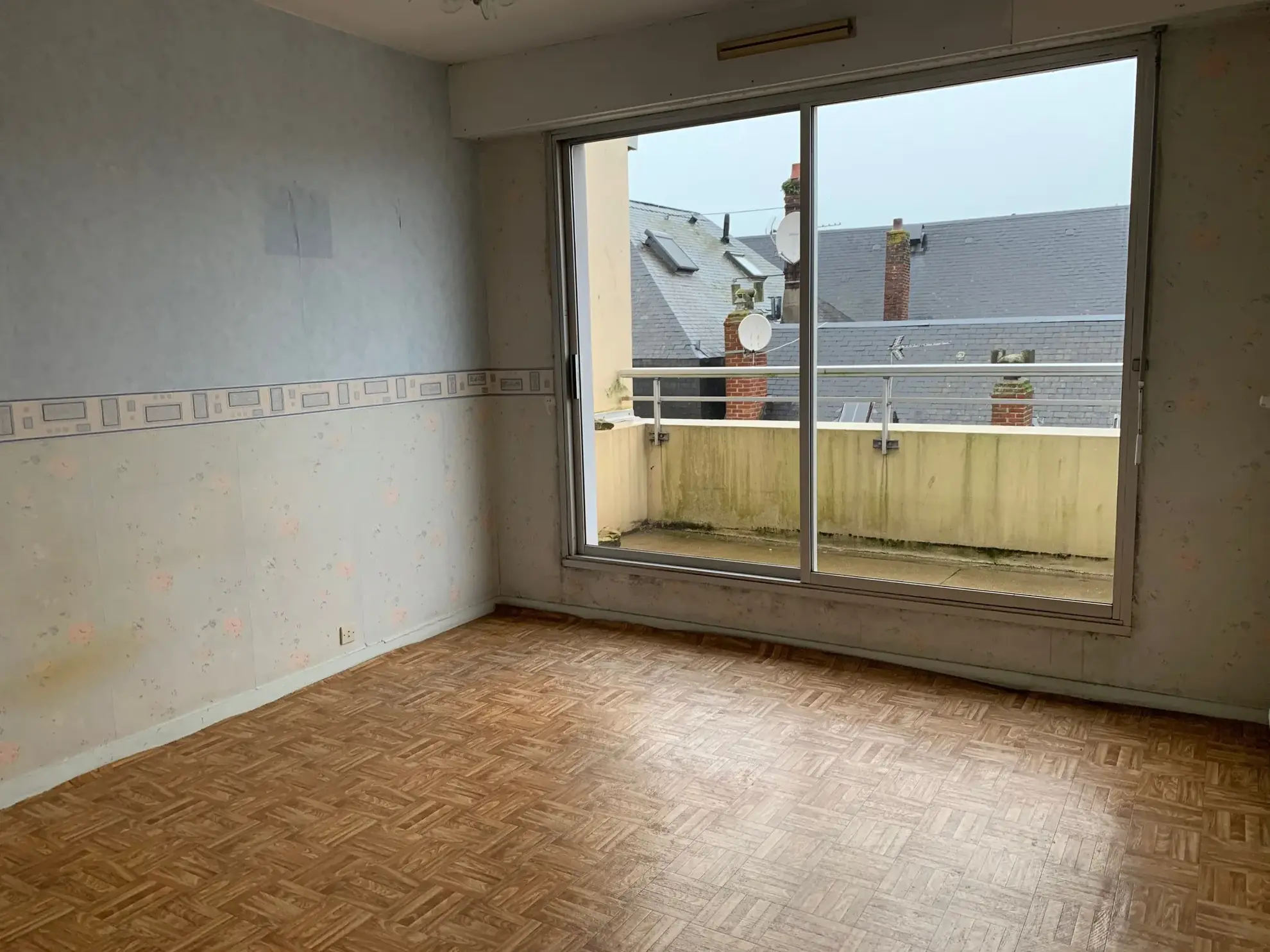 Appartement F2 avec terrasse et ascenseur à vendre à Dieppe 