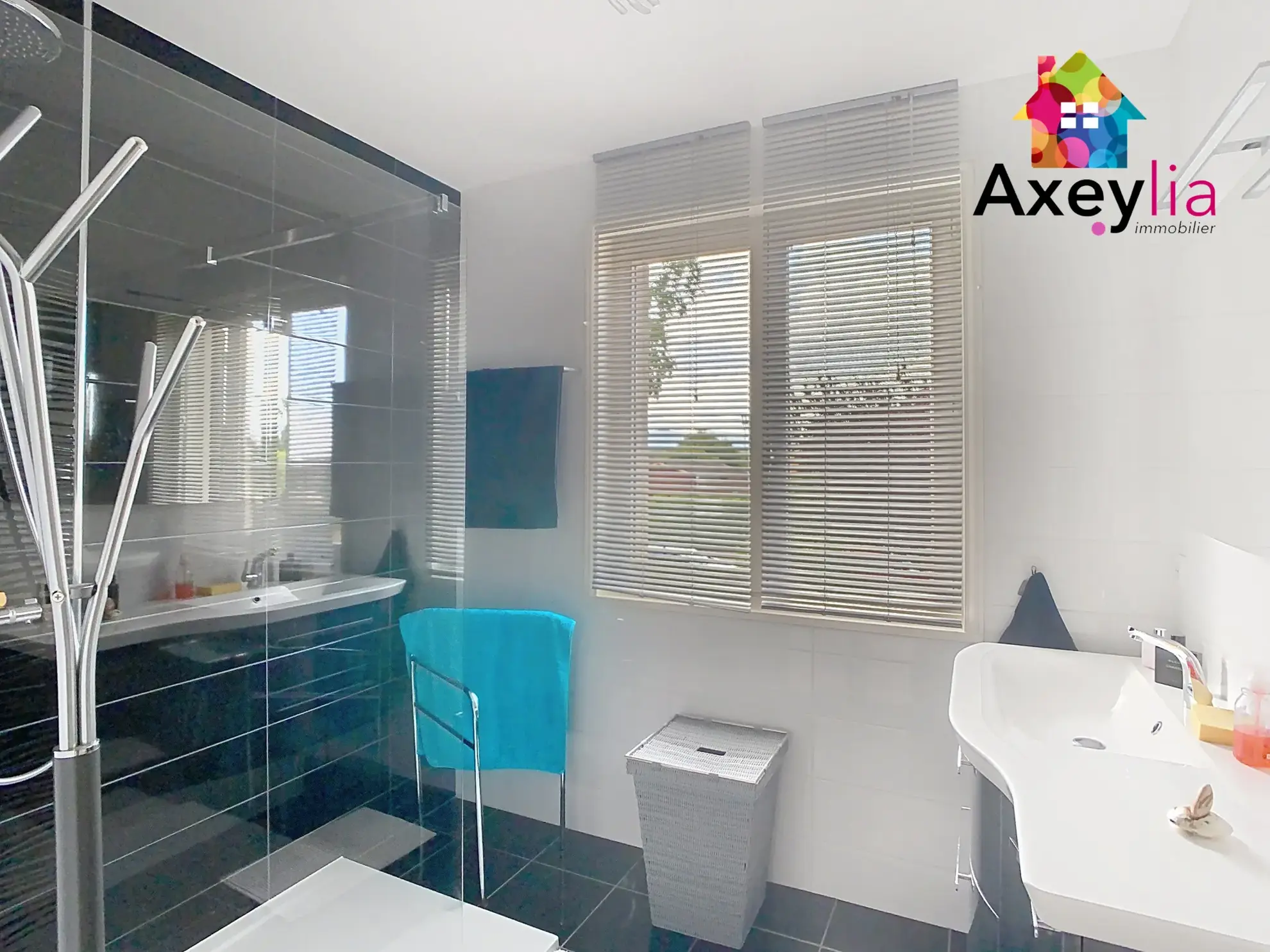 Maison à vendre à Villerest - Terrain de 800 m², 4 pièces, 3 chambres 