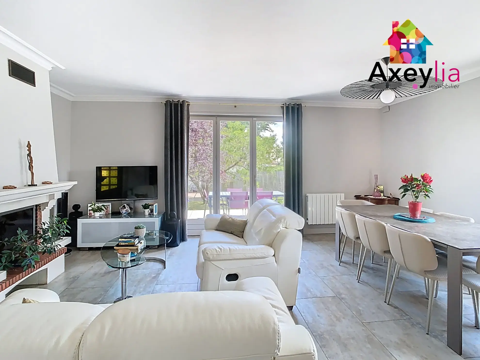 Maison à vendre à Villerest - Terrain de 800 m², 4 pièces, 3 chambres 