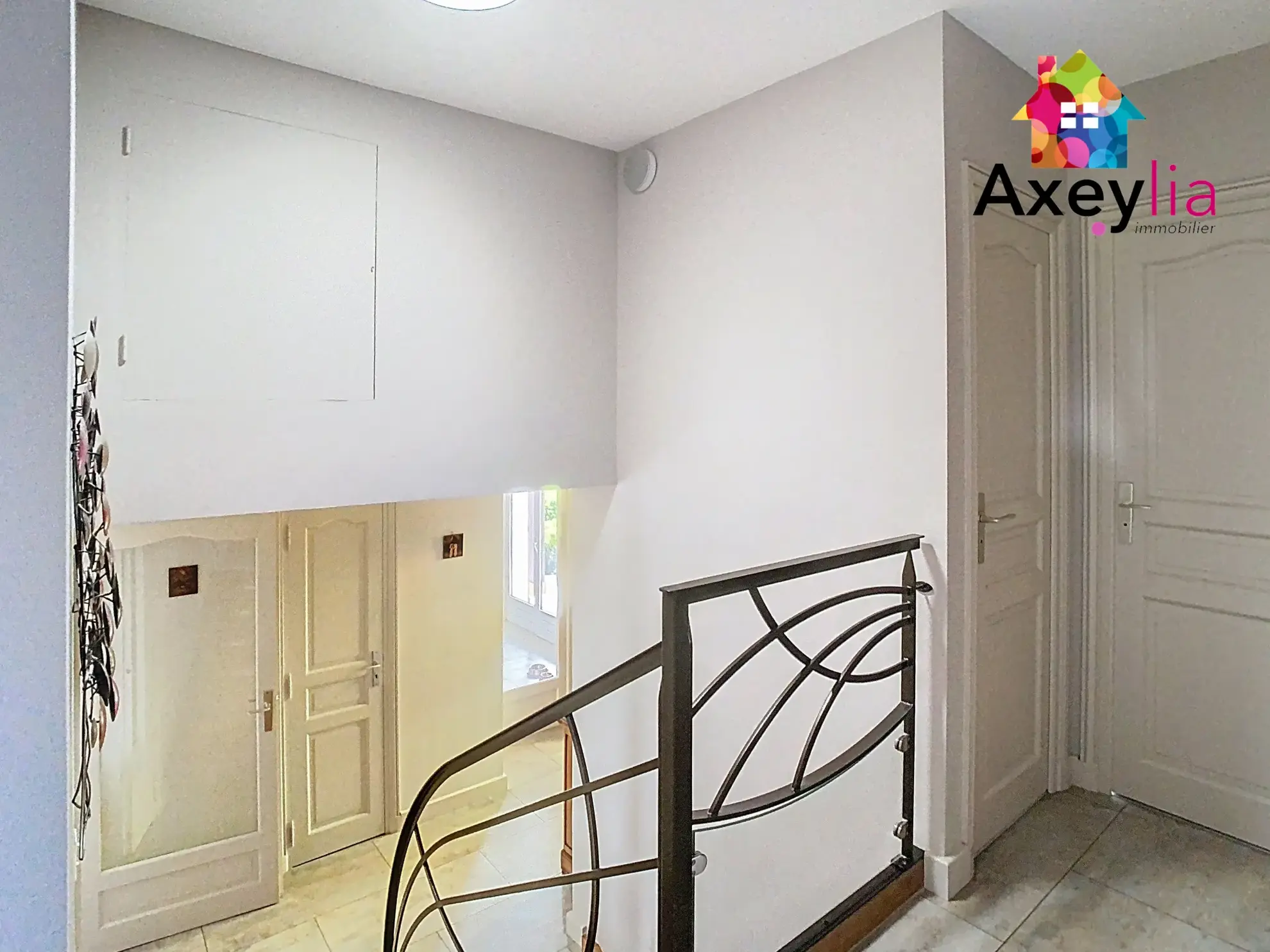 Maison à vendre à Villerest - Terrain de 800 m², 4 pièces, 3 chambres 