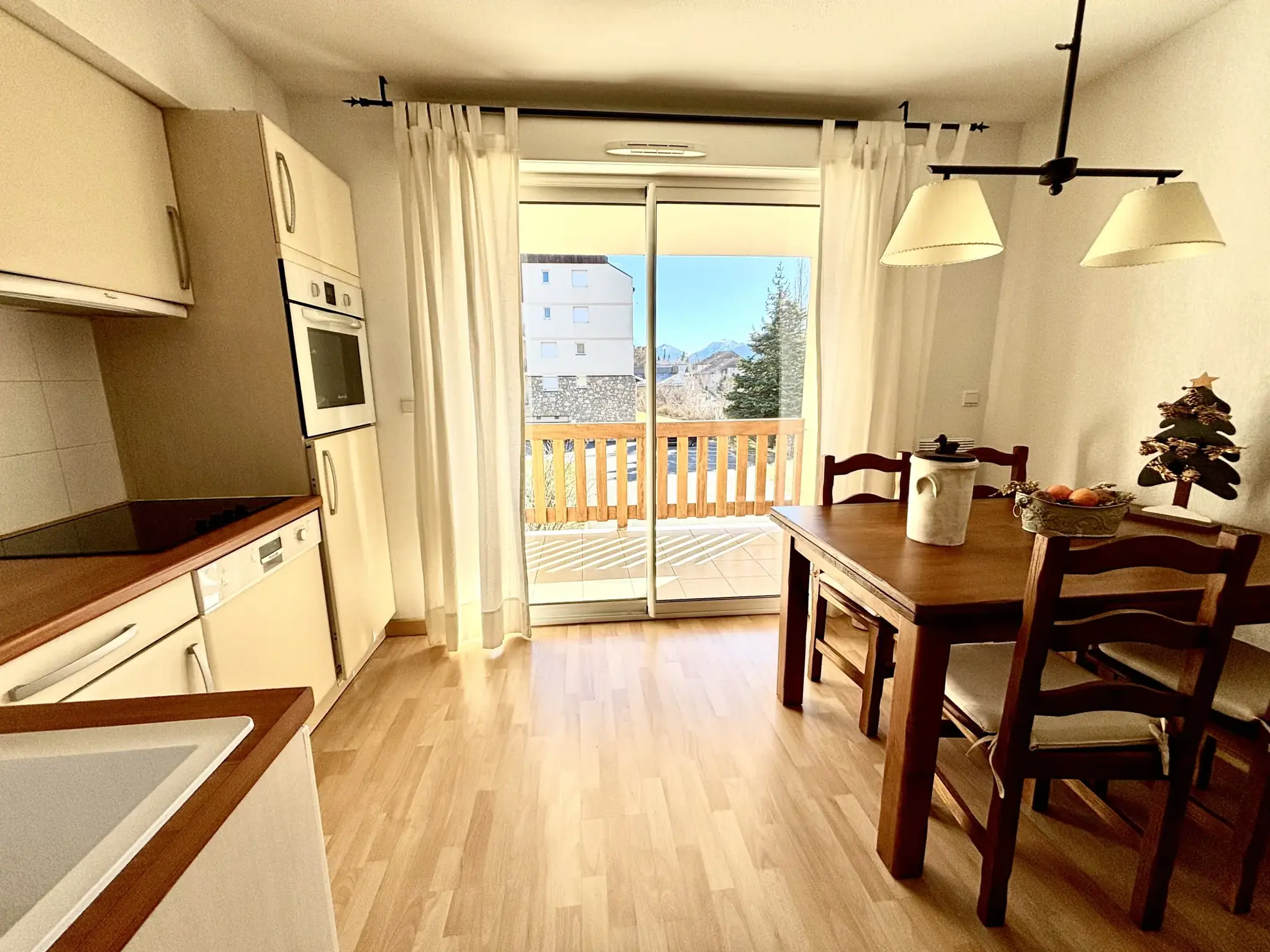 Appartement T2 bis lumineux à Font-Romeu avec garage privé 