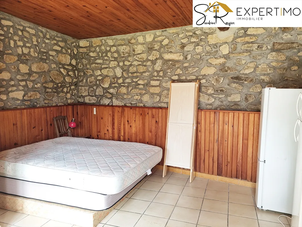 Maison avec studio indépendant et grand jardin à Evaux-les-Bains, 103 m² 