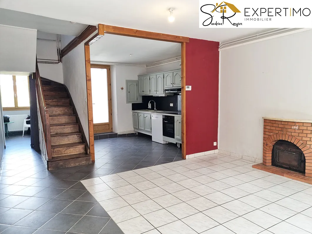 Maison avec studio indépendant et grand jardin à Evaux-les-Bains, 103 m² 