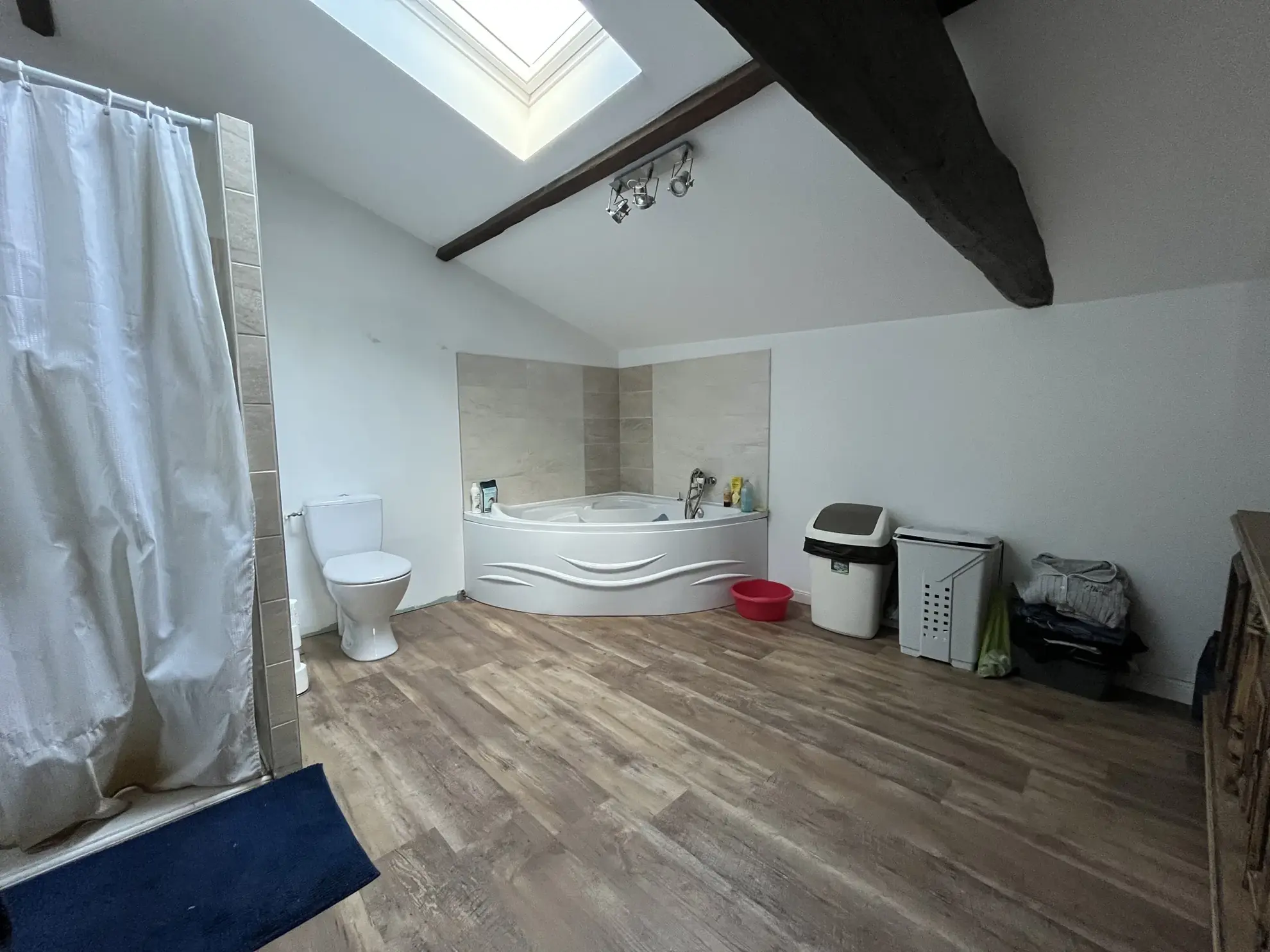 Maison familiale de 250m² avec jardin proche de Langon 