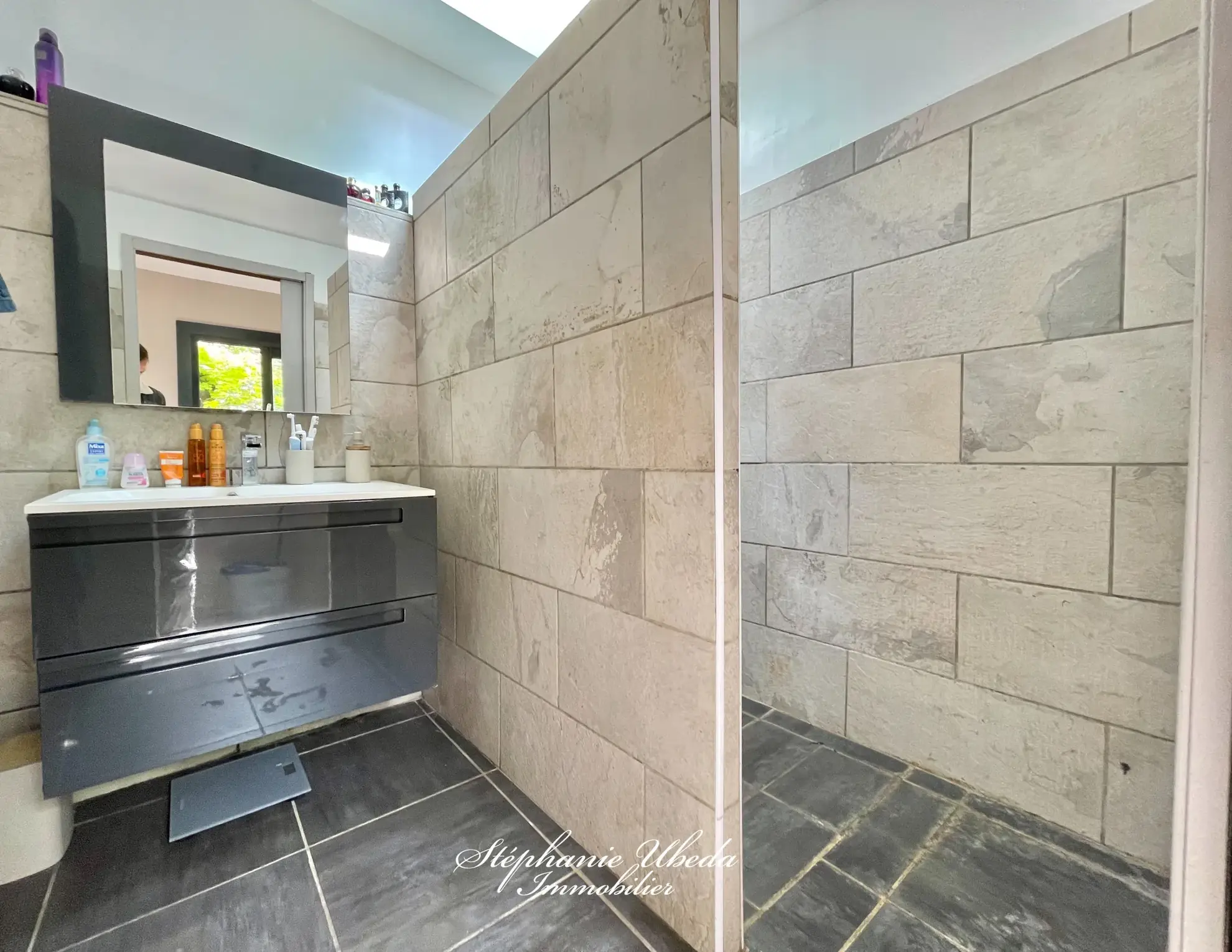 Maison de plain-pied 3 chambres avec jardin à Mallemort 